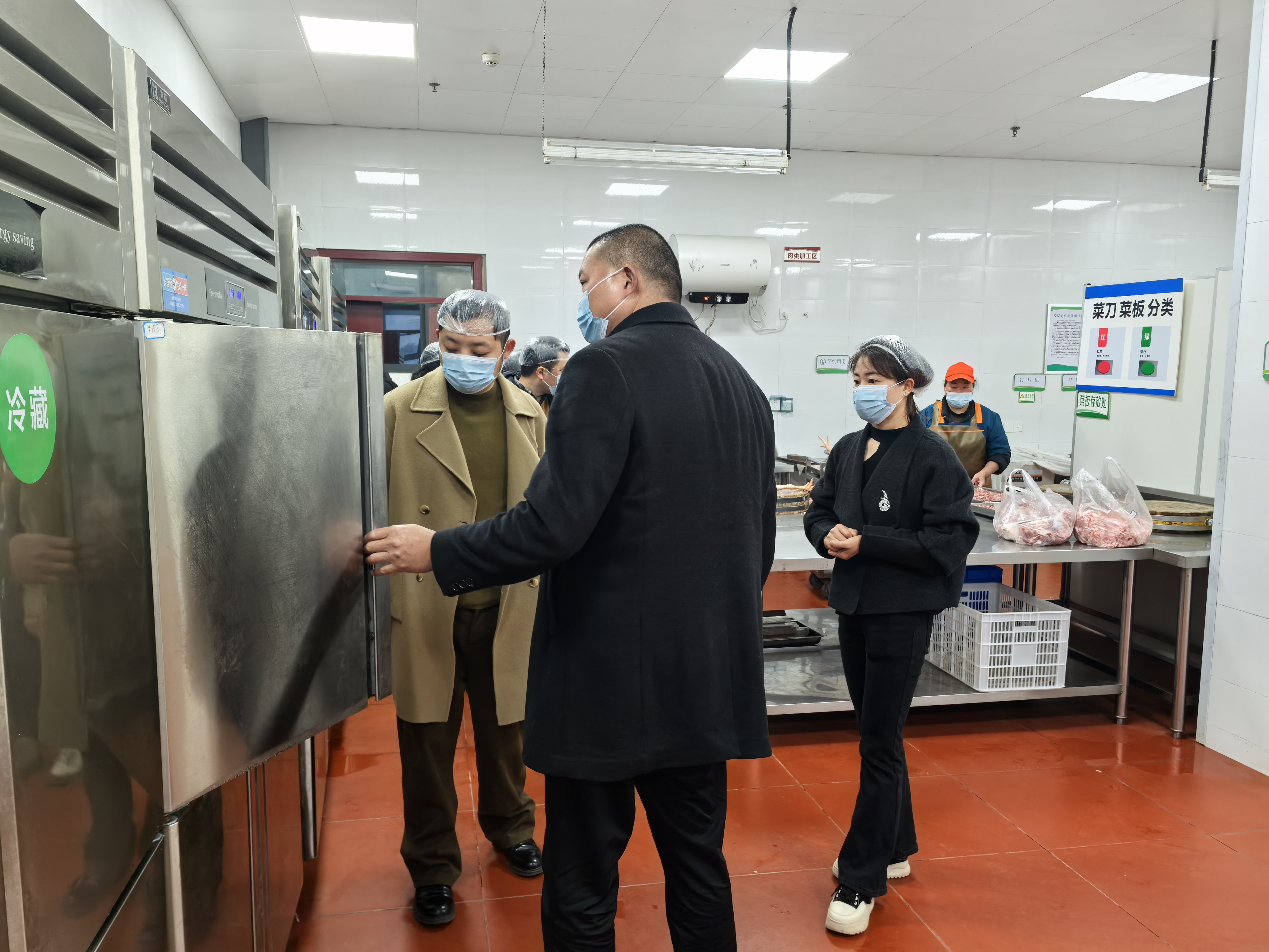 西南醫(yī)投集團(tuán)旗下方源公司開(kāi)展醫(yī)培中心開(kāi)學(xué)前安全檢查工作