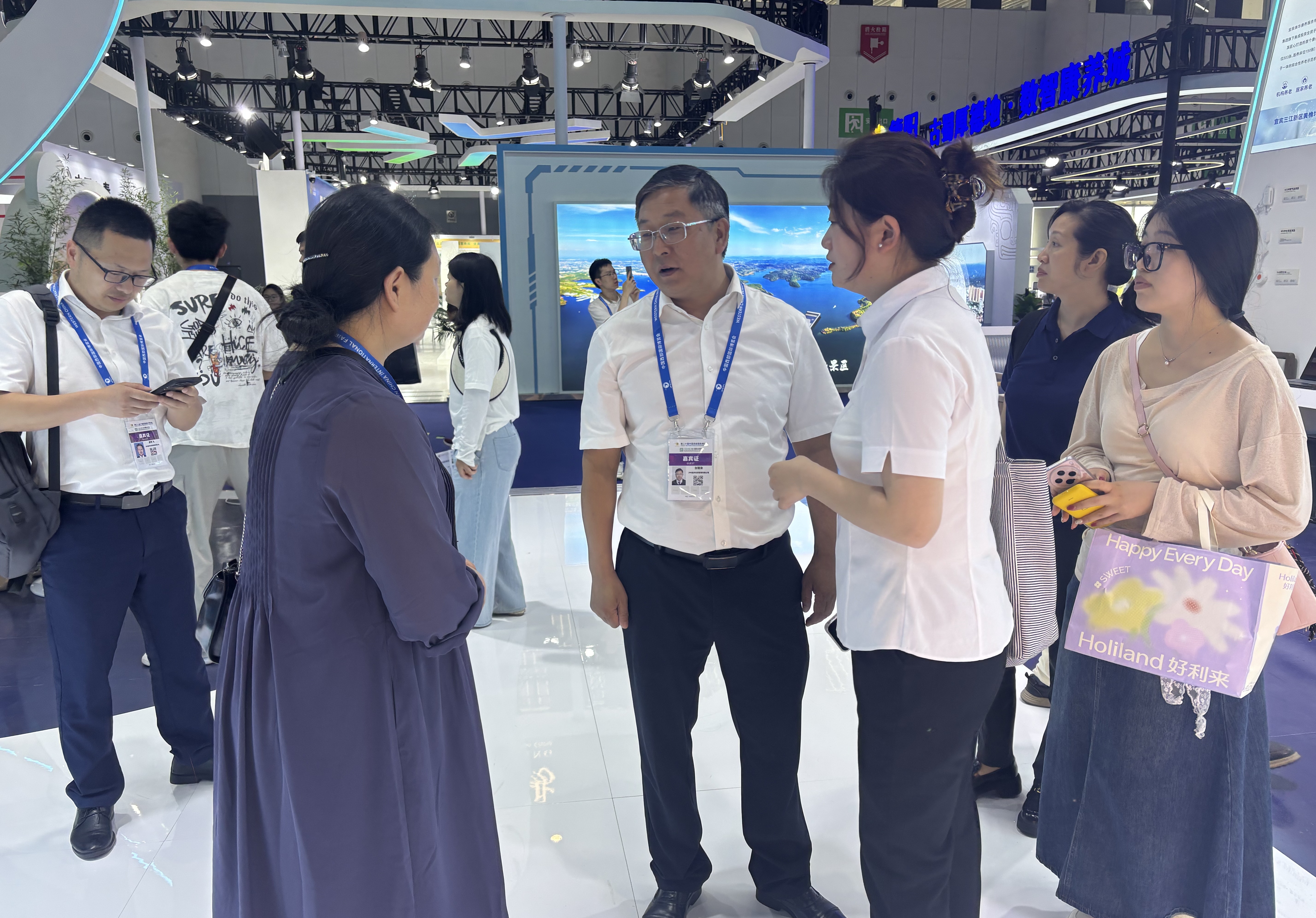 醫(yī)養(yǎng)投資公司參展第六屆中國四川國際養(yǎng)老服務業(yè)暨養(yǎng)老業(yè)博覽會